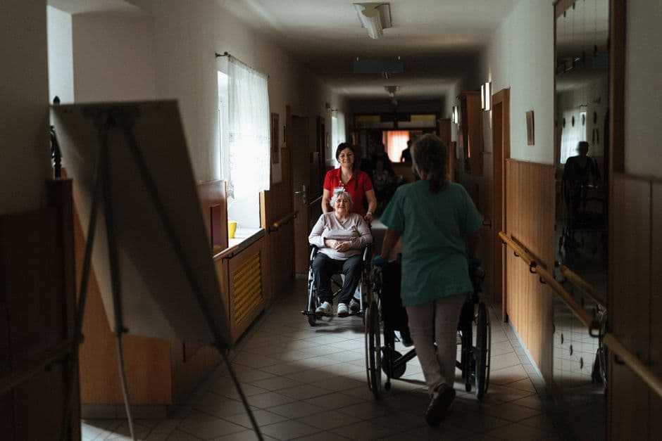 Ausländische Pflegekräfte in Deutschland: Alle Modelle im Überblick 2026