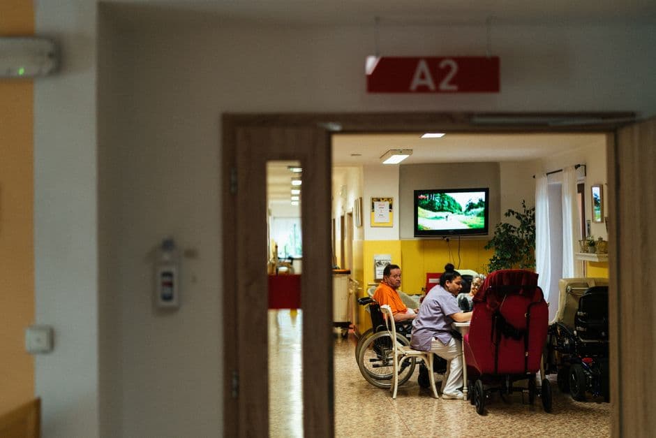 Medikamentenverwaltung: Was darf die Pflegekraft — und wo sind die Grenzen?